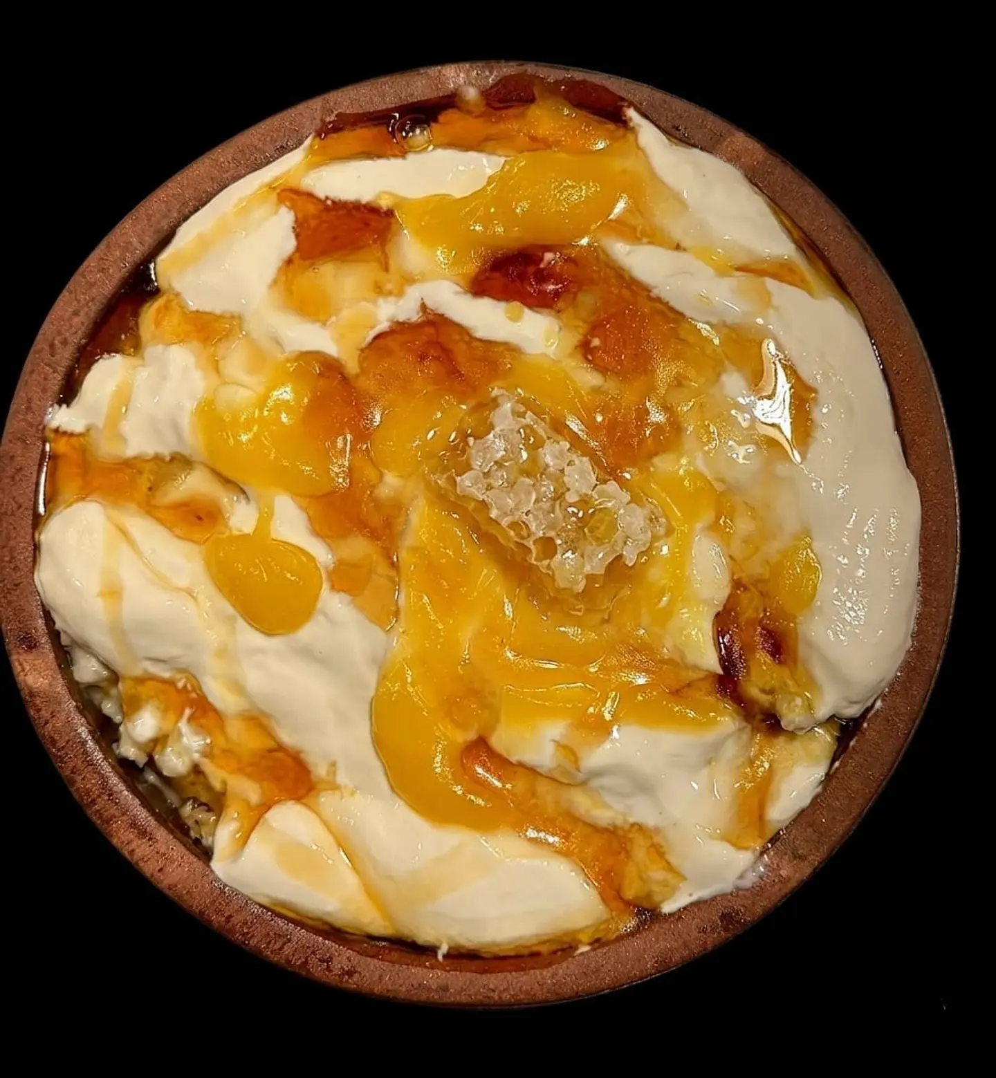 Masoub With Cream And Honey