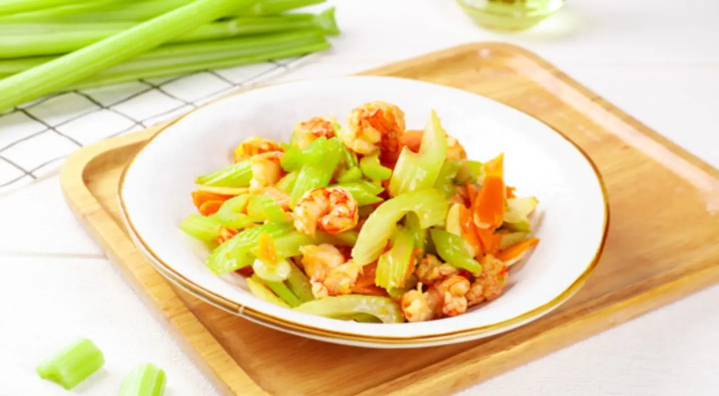 Fried Shrimp With Celery