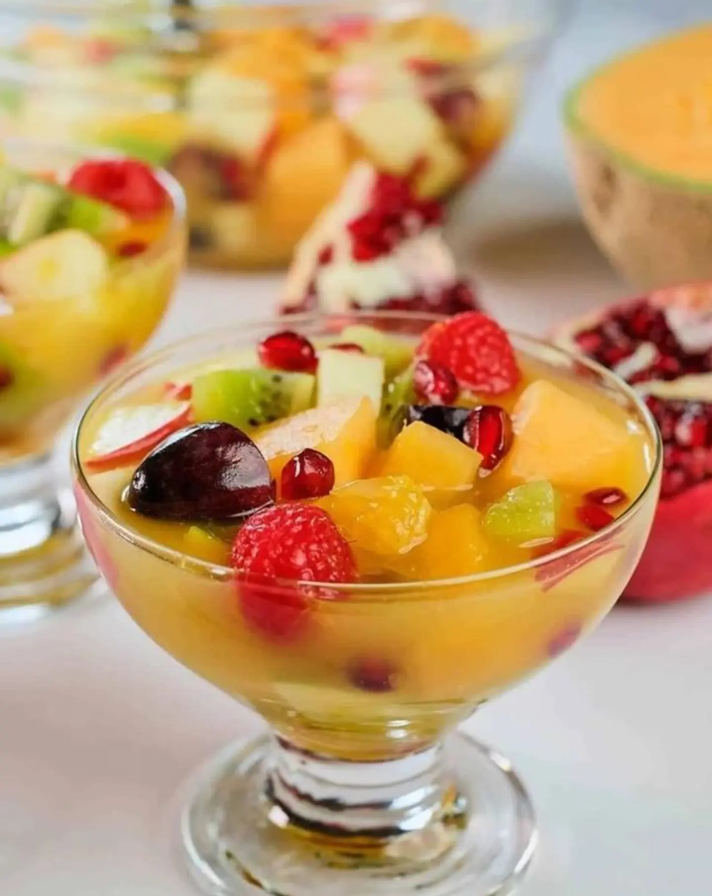 Fruit Salad With Juice - Medium