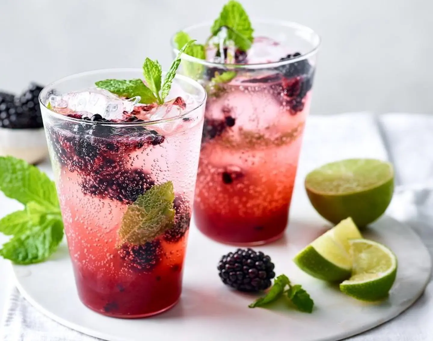 Blackberry Mojito - Medium Cup