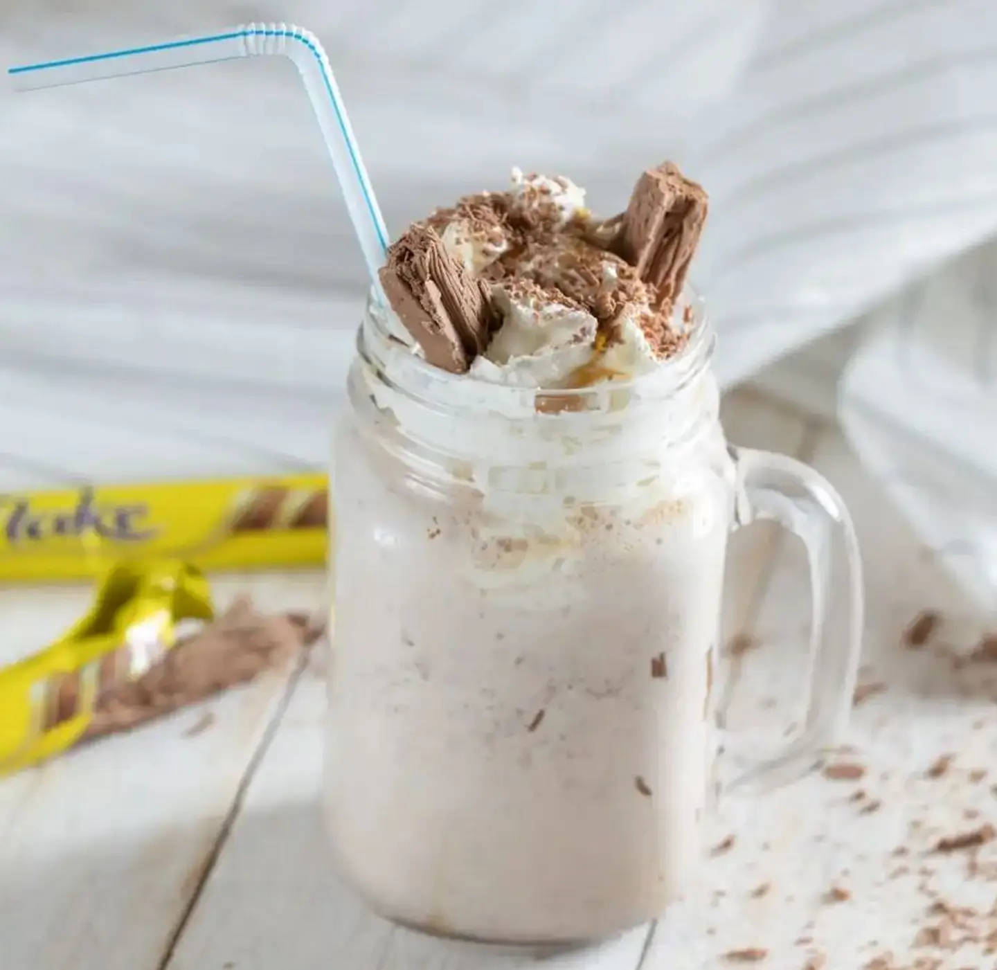 Flake Milkshake - Medium Cup