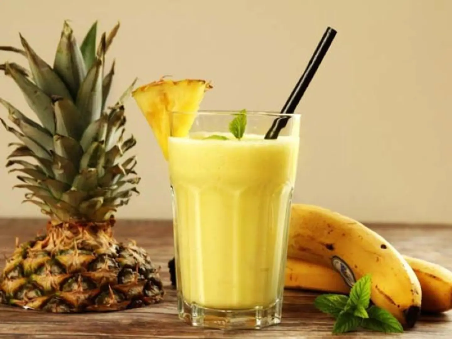 Melon And Banana - Medium Cup