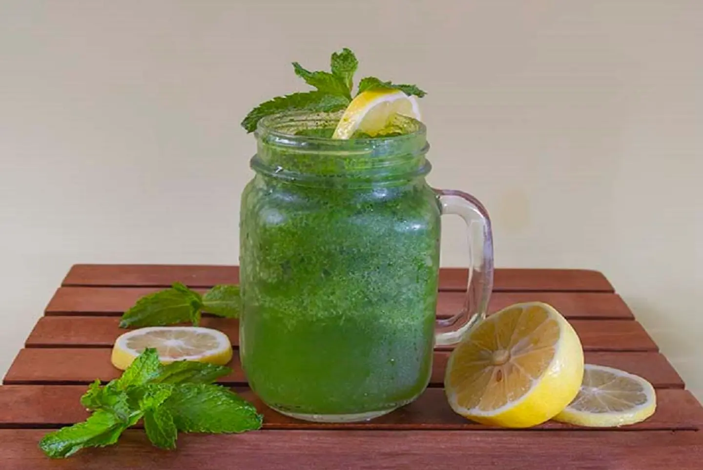 Lemon Mint Smoothie - Medium Cup