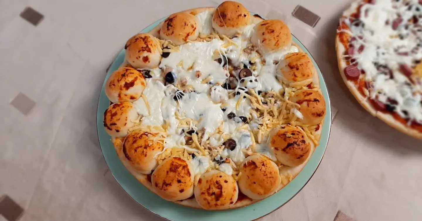 Crown Crust Pizza - Small