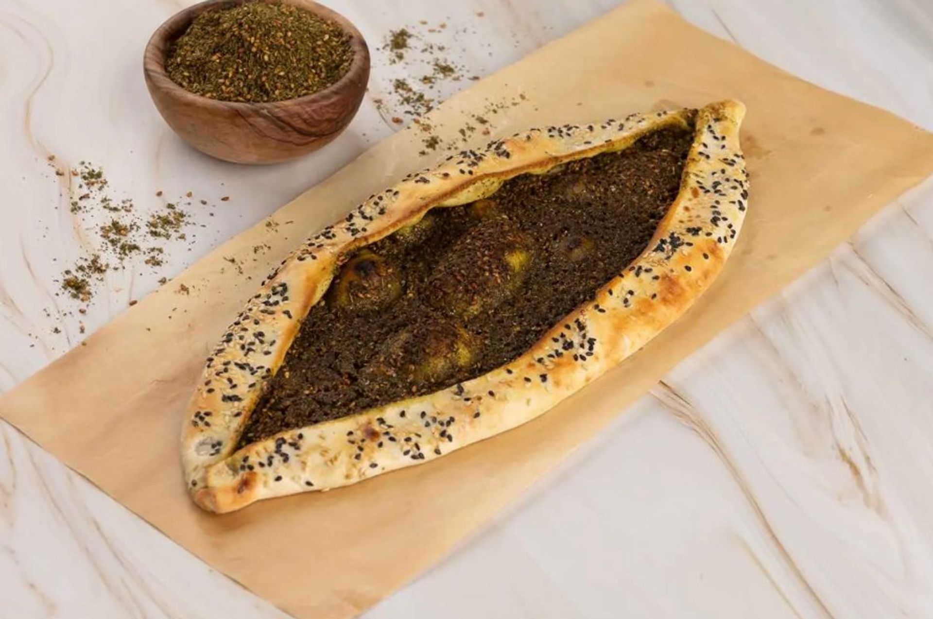 فطائر زعتر - وسط