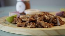 سيرية مدفون دجاج