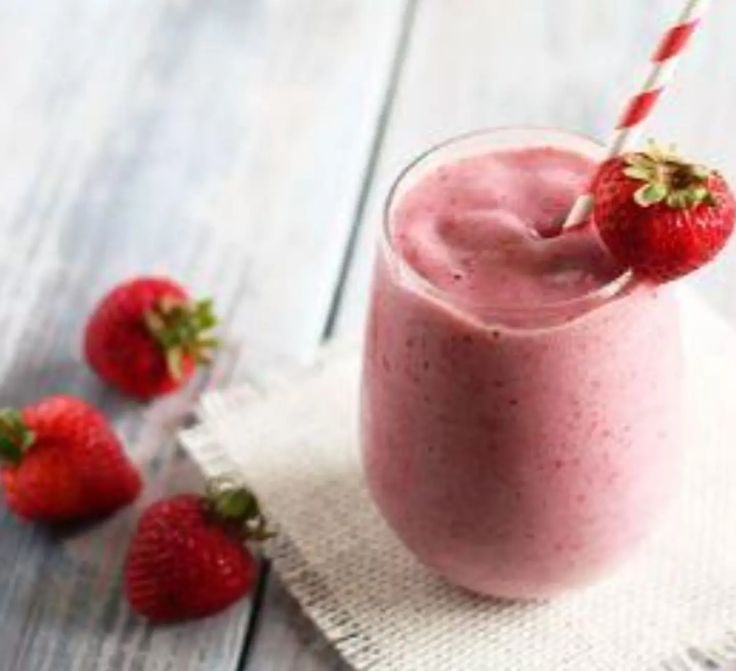 Strawberry Smoothie - Medium