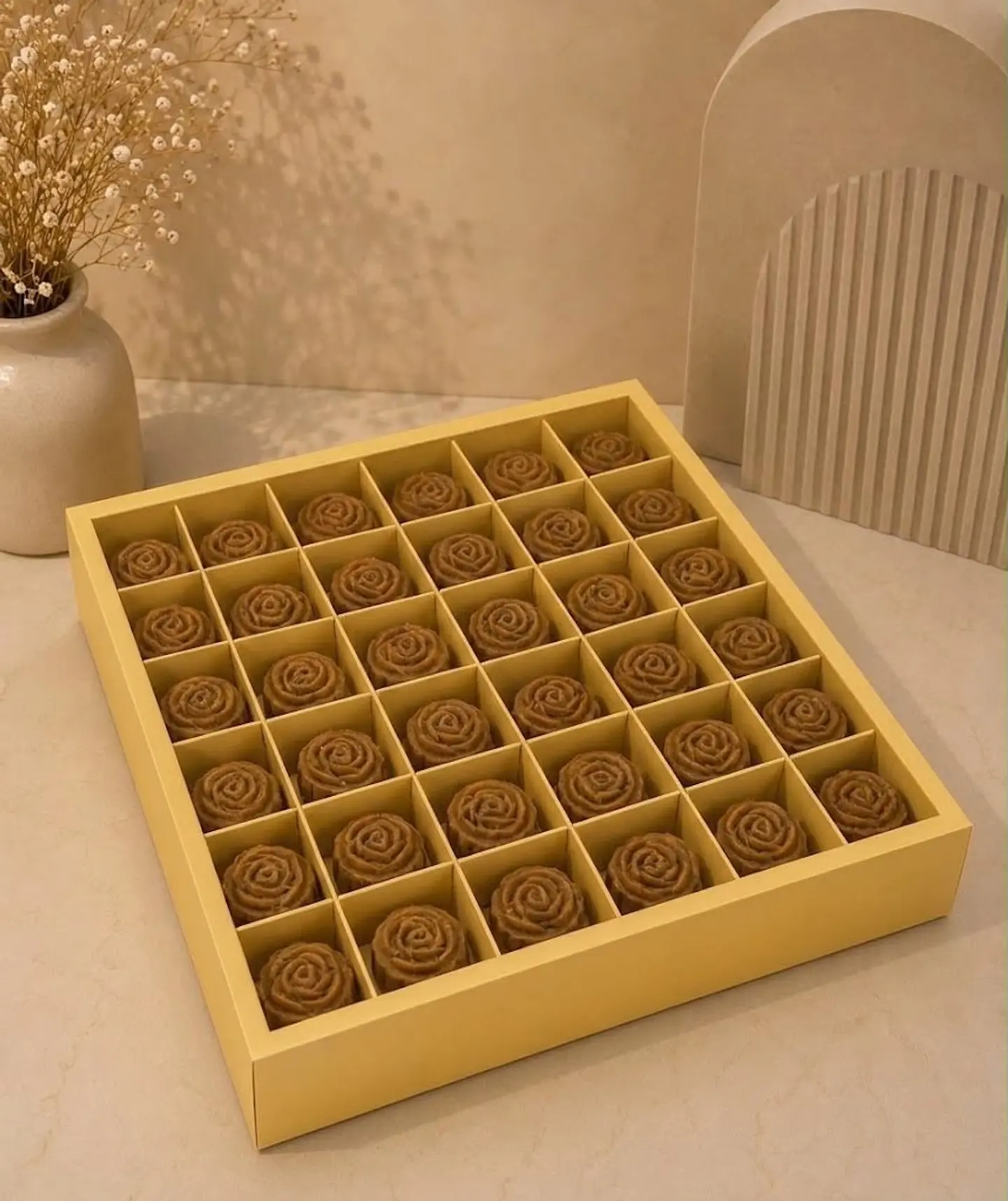 Plain Hijazi Ma'amoul - 25 Pieces