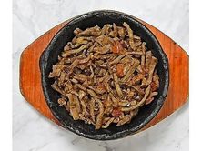 كبدة في قدر حجري