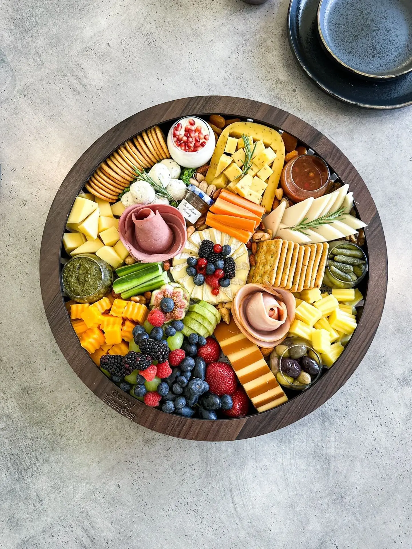 Mezzah Cheese Platter Royal From 10 To 12 Persons