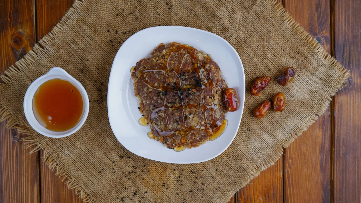 Dates And Honey Fattah