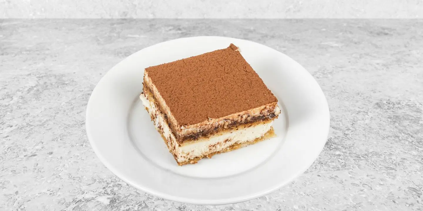 Tiramisu Cake