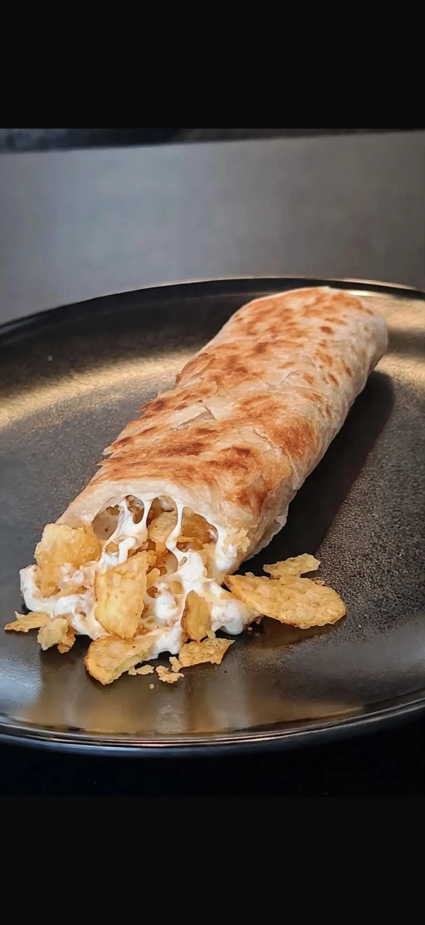 Oman Chips Cheese Chapati