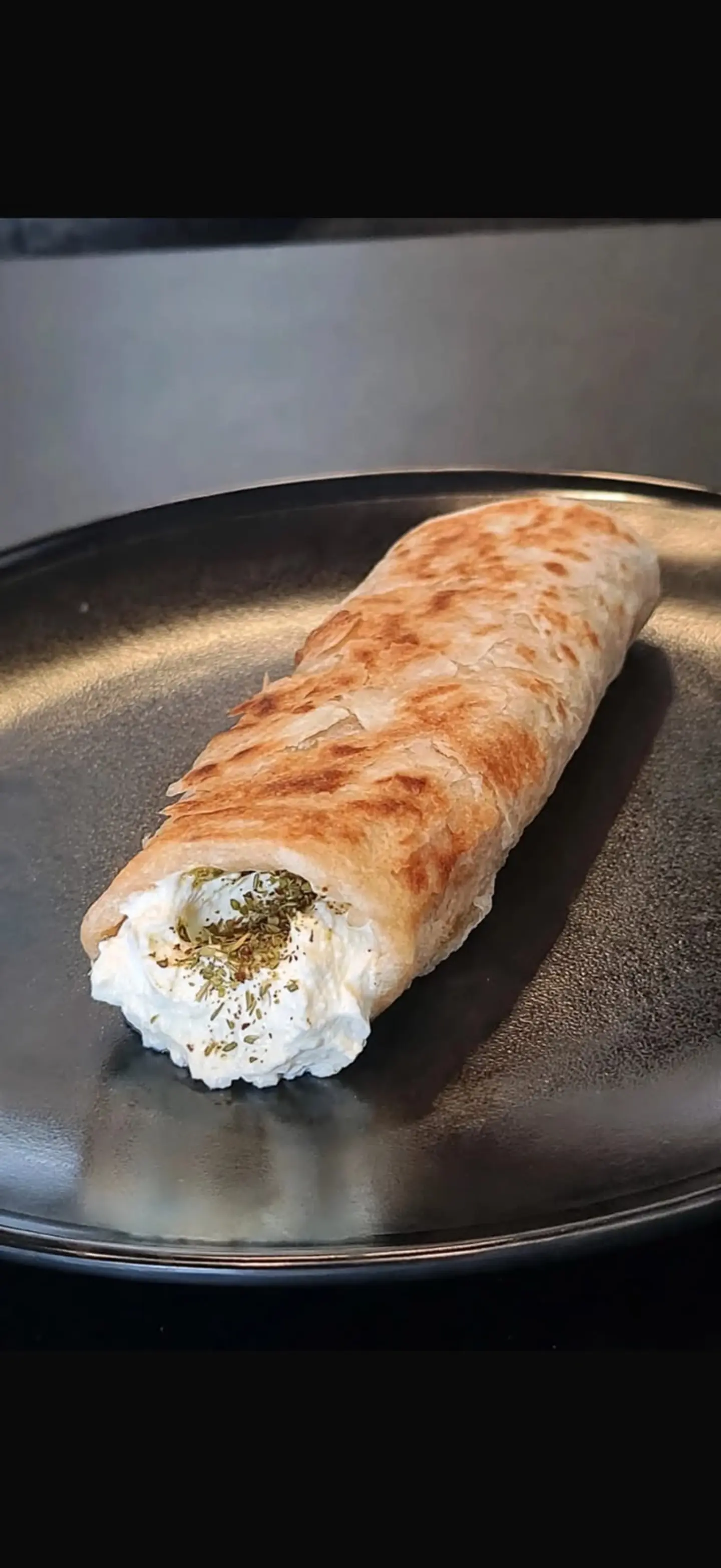 Labneh Thyme Chapati