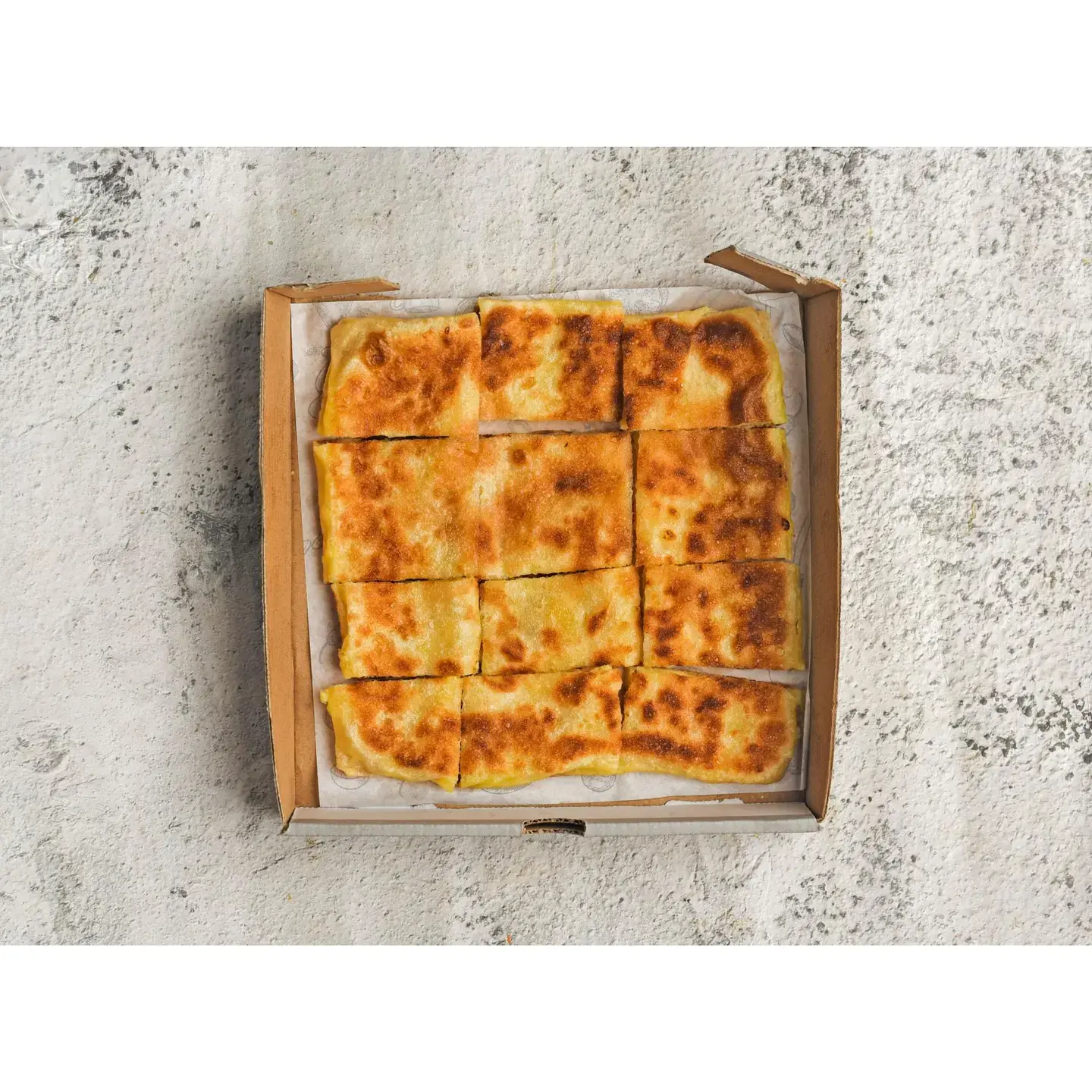 White Cheese With Honey Mutabbak