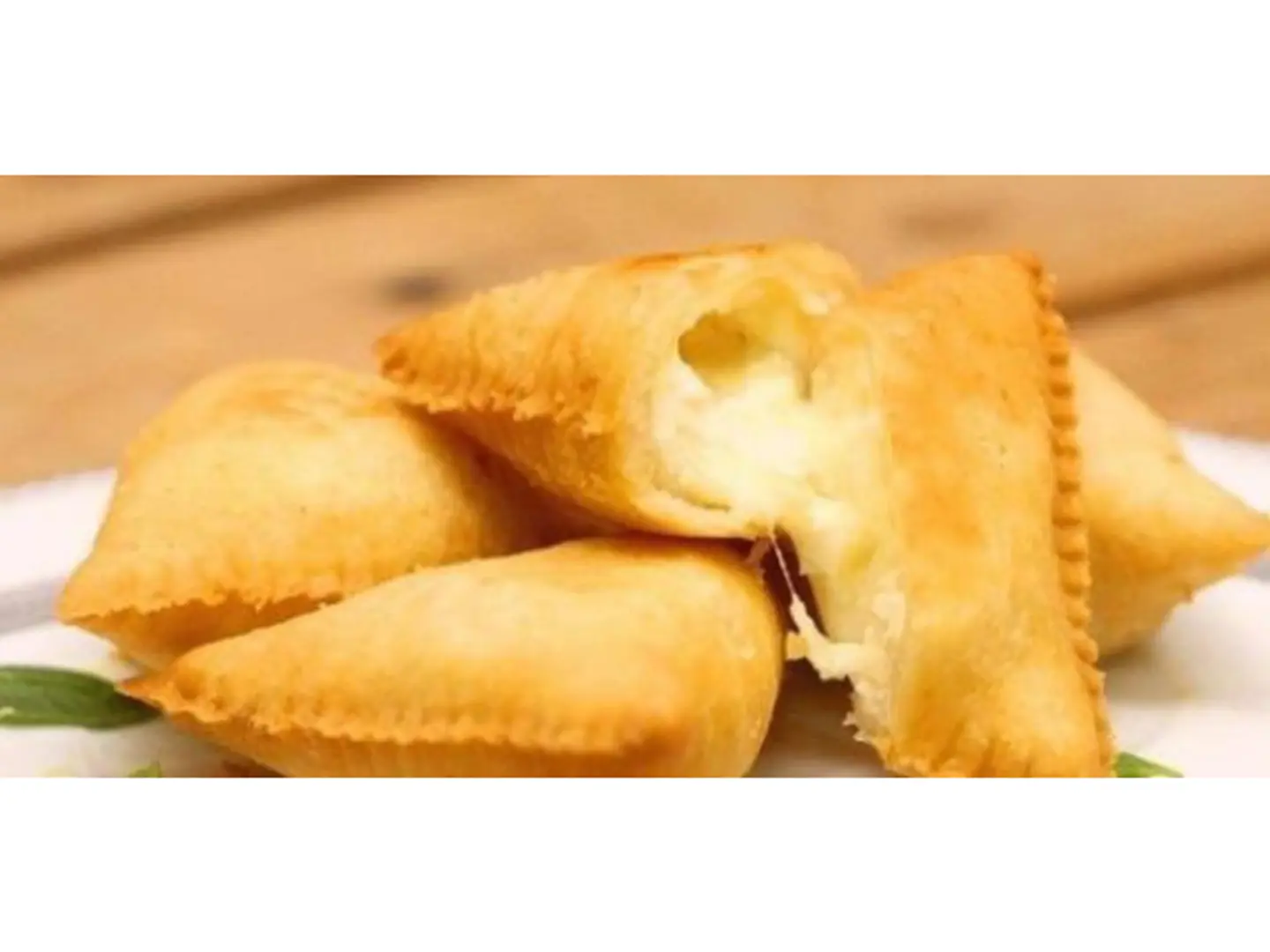 Cheese Sambosa 3 Pieces