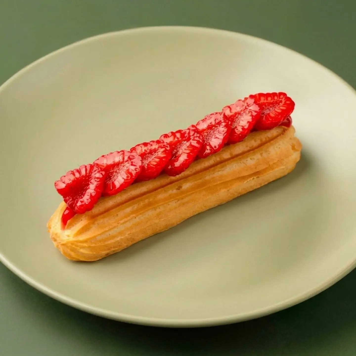 Raspberry Eclair