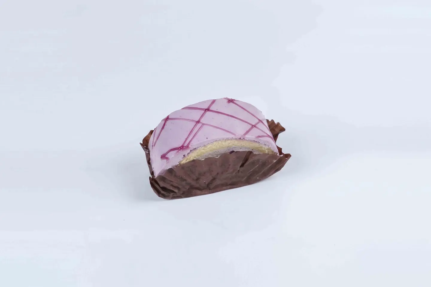 قطعة سويس كيك توت