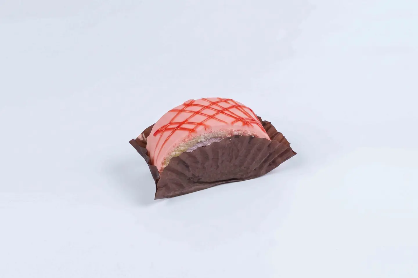 قطعة سويس كيك فراولة