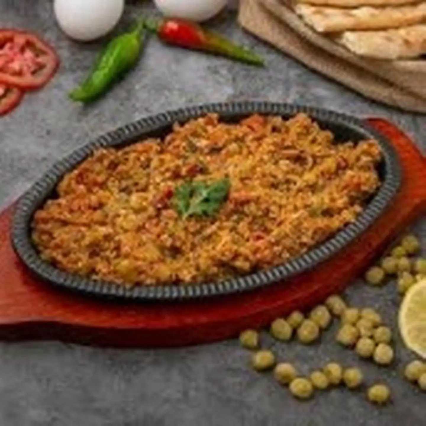 Peas With Eggs