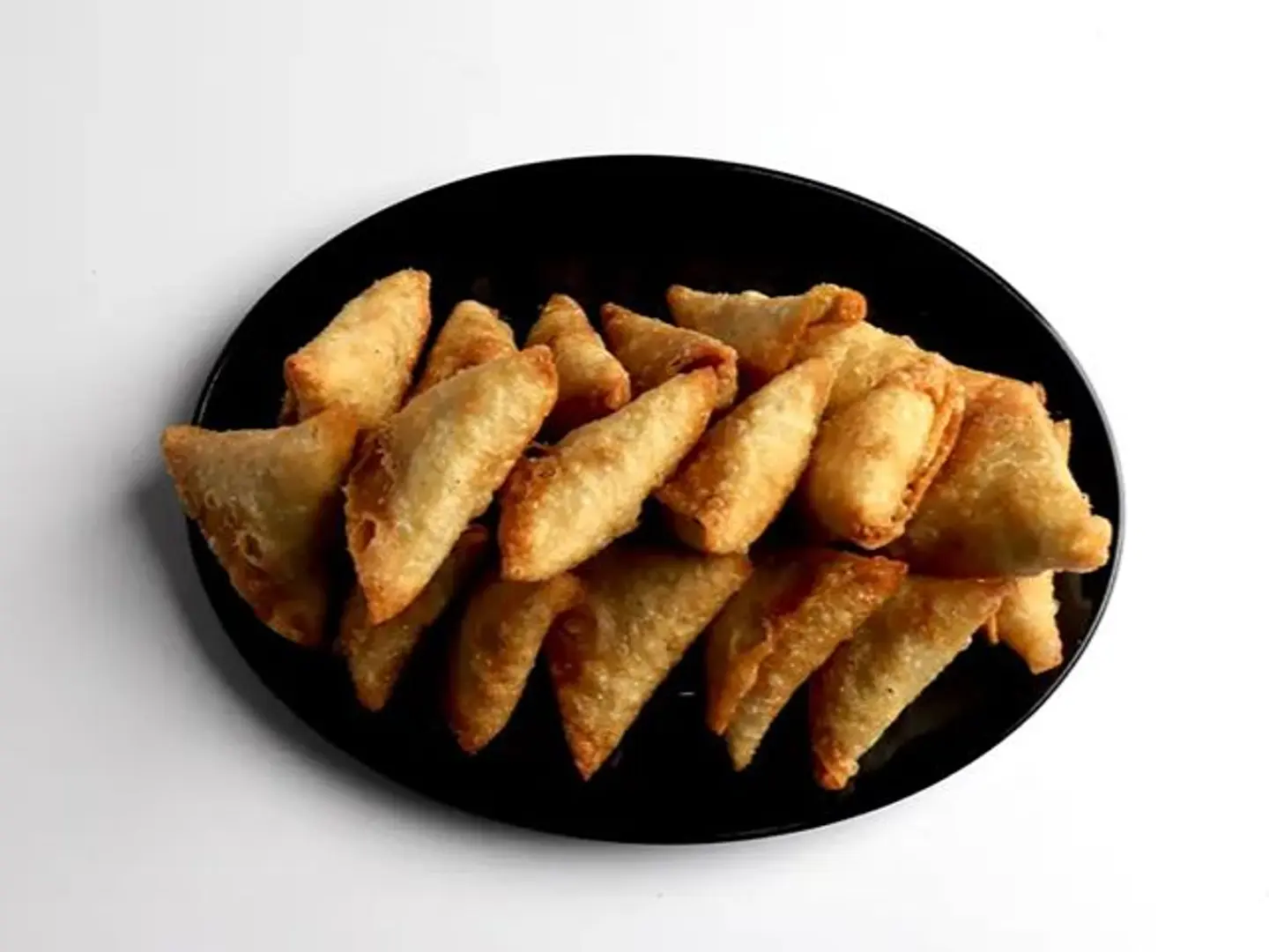 Medium Samosa Platter 18 Pcs