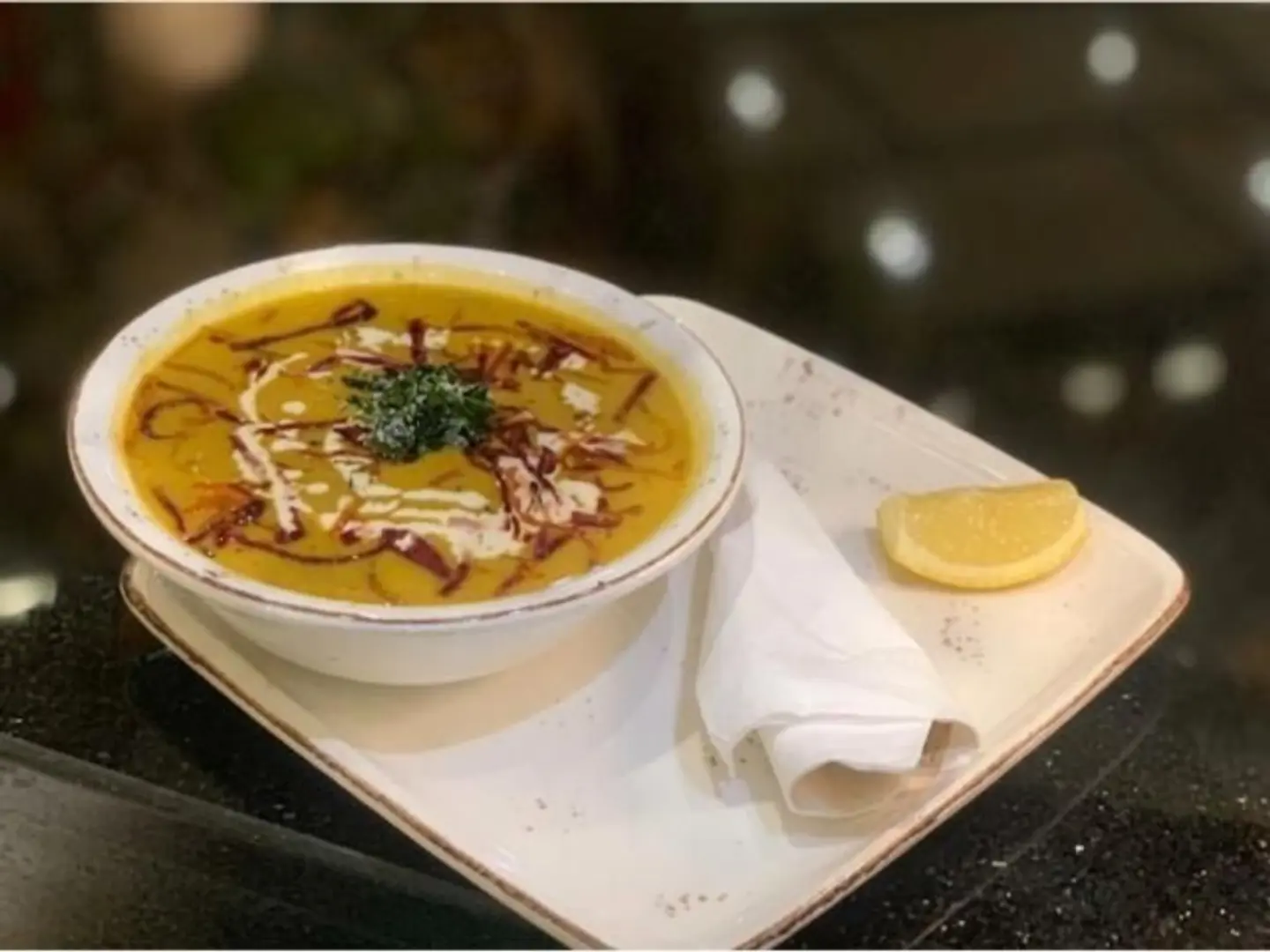 شوربة العدس