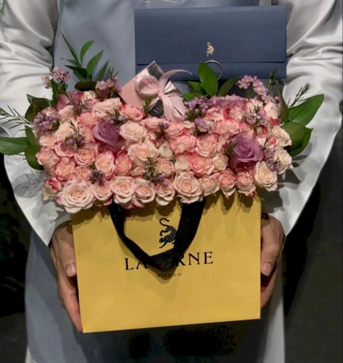 عطر مس لأڤيران الاصلي