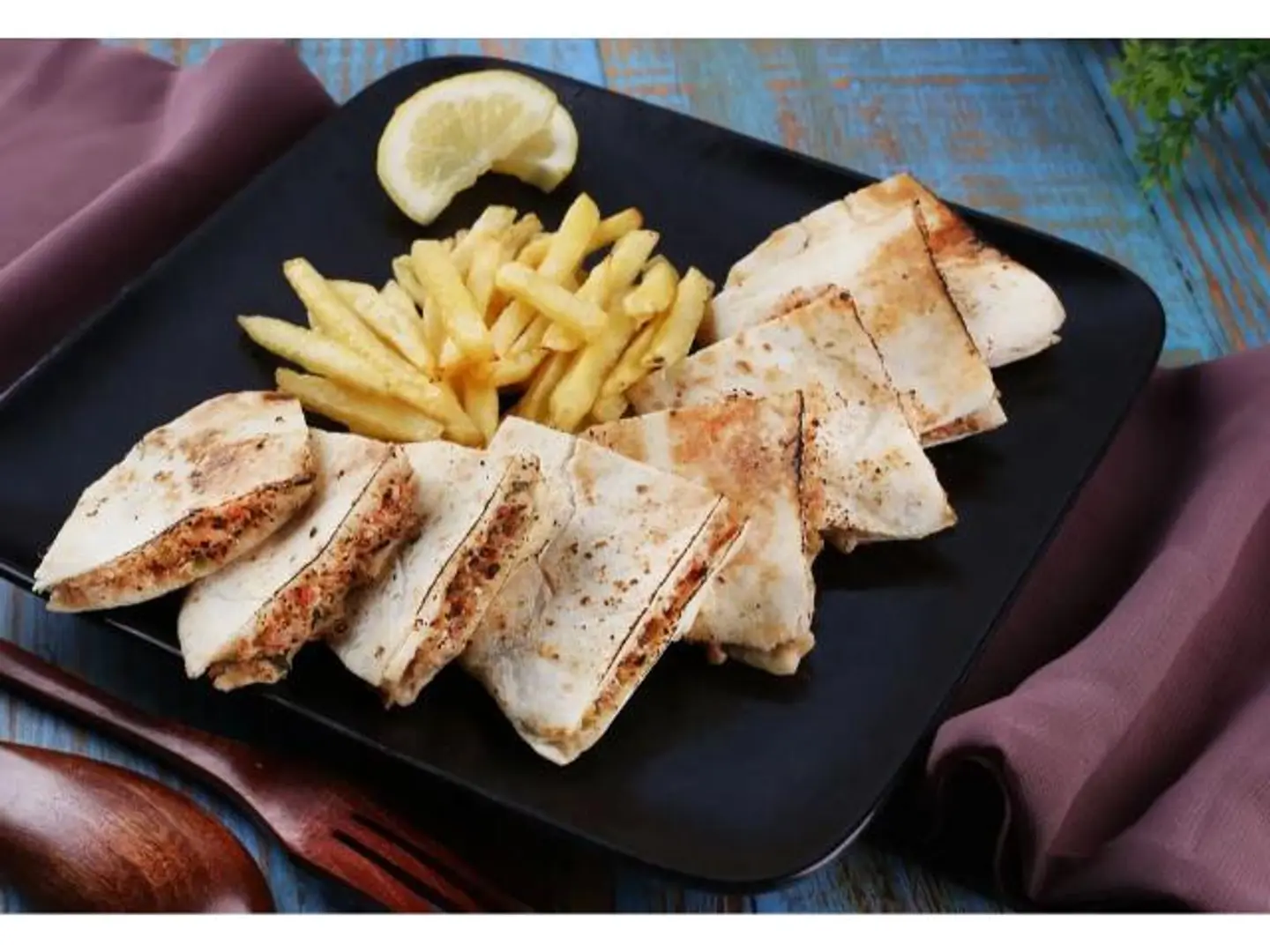 Chicken Arais With Cheese