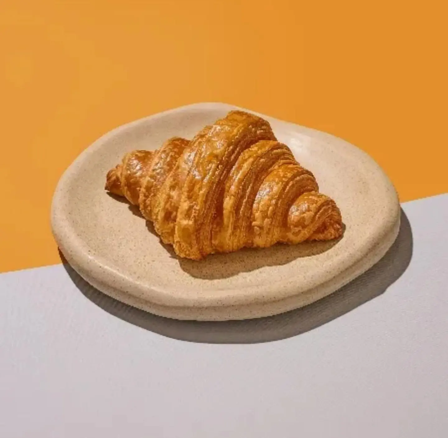 Croissant Plain P