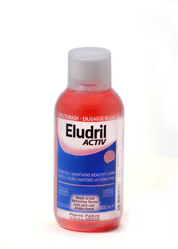 Pierre Fabre Eludril Activ Refreshing Mouthwash 300ml