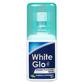 White Glo Peppermint Breath Freshener Spray 20ml
