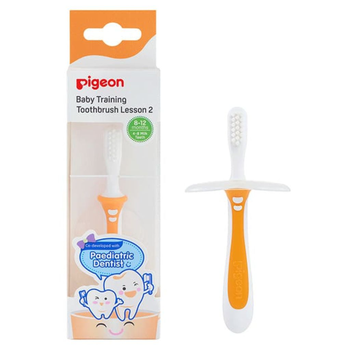 Pigeon Baby Training Toothbrush Orange