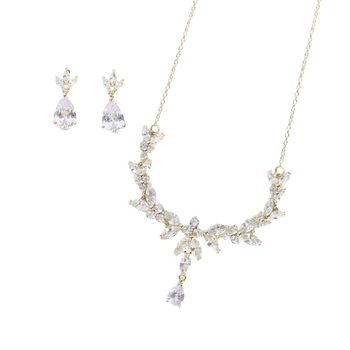Gold Jewelry Set with Necklace and Earrings