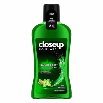 Closeup Nature Boost Mouthwash 300Ml