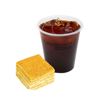 أمريكانو مثلج و كعكة العسل