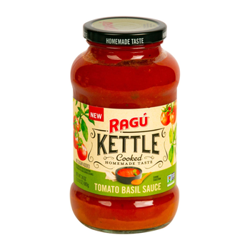 Ragu Kettle Cooked Tomato Basil Sauce No Sugar Added 680g