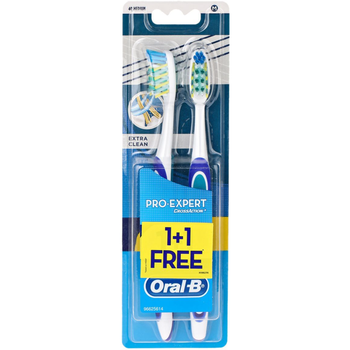 Oral B Pro Expert Crossaction Extra Clean Toothbrush 40 Medium 2 Pieces