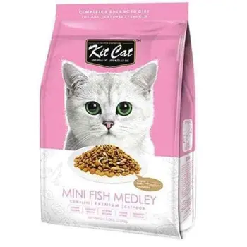 كت كات طعام جاف للقطط مزيج السمك الصغير لنمو العظام الأمثل 1.2كيلو