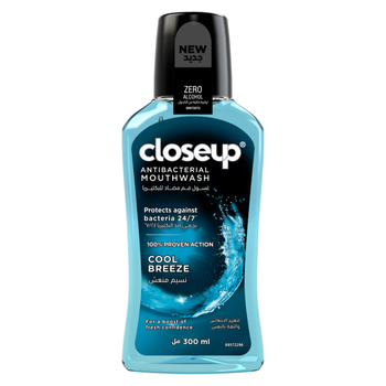 Closeup Cool Breeze Antibacterial Mouthwash 300ml