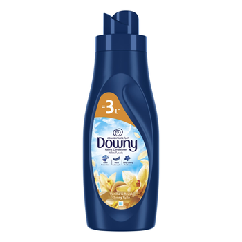 Downy Vanilla & Musk Fabric Softener 1L