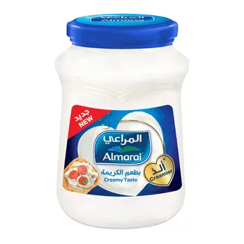 Almarai Creamy Spreadable Cream Cheese 900g