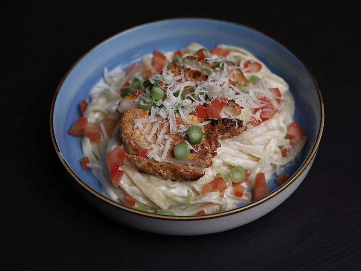 Fettuccine Alfredo Pasta