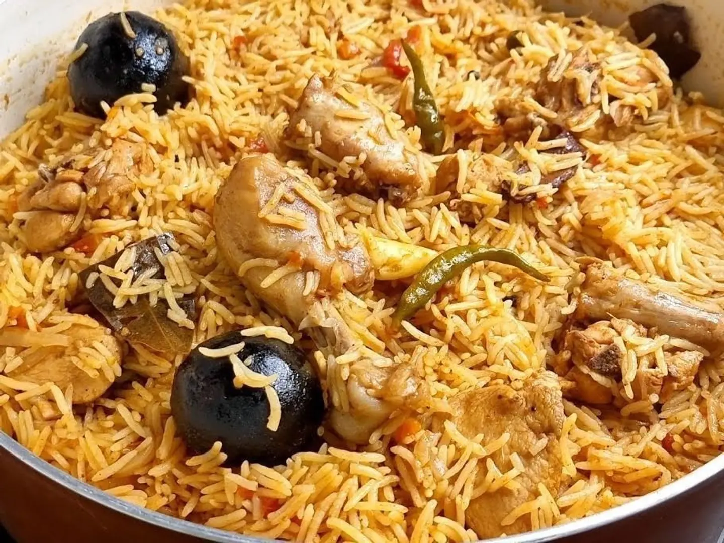 حبة مضغوط دجاج