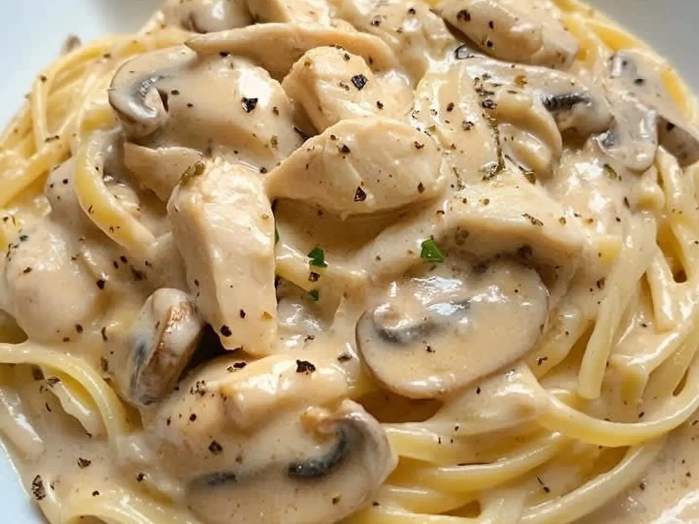 Chicken And Mushroom Fettuccine
