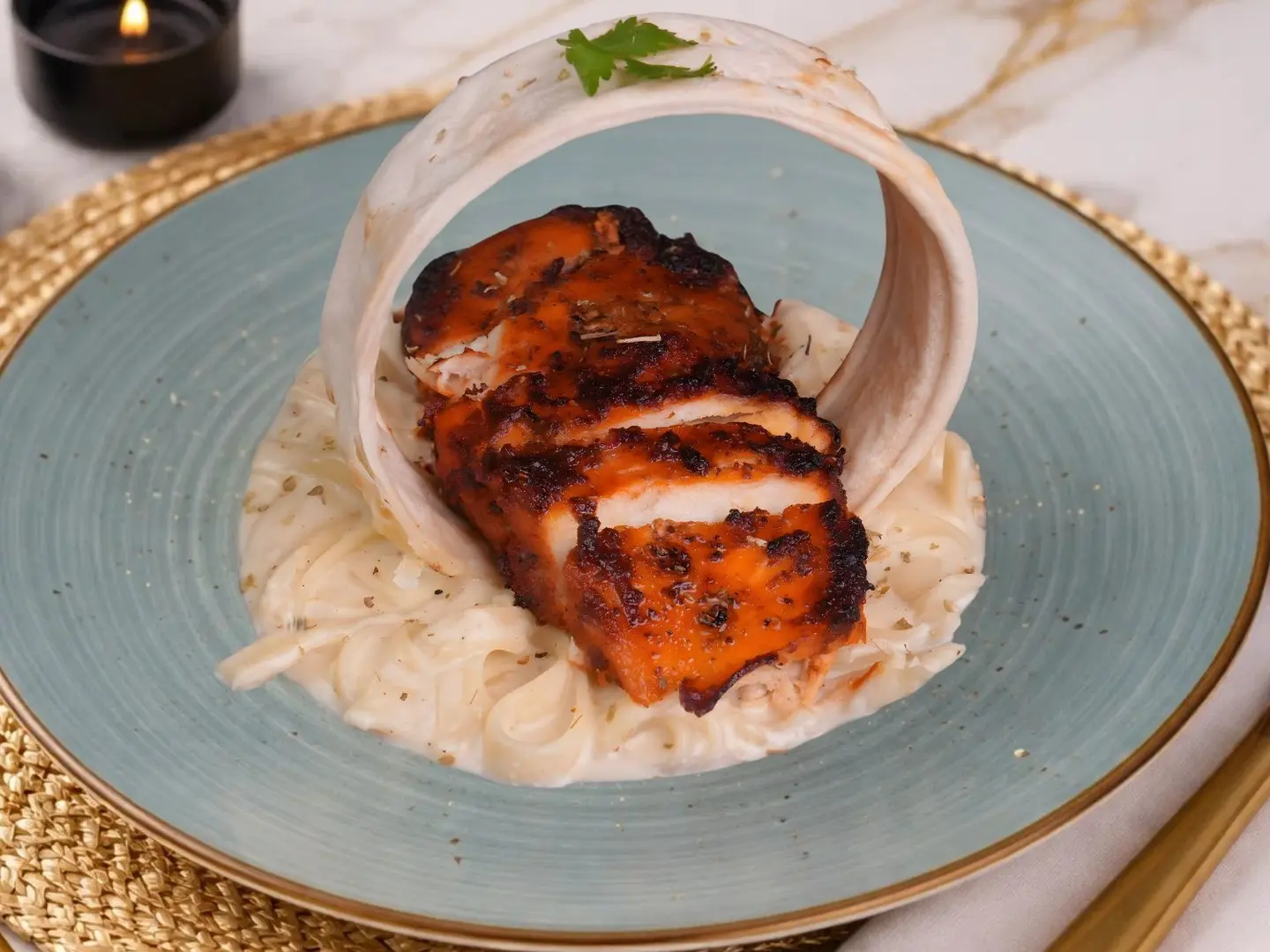 Fettuccine Alfredo Pasta