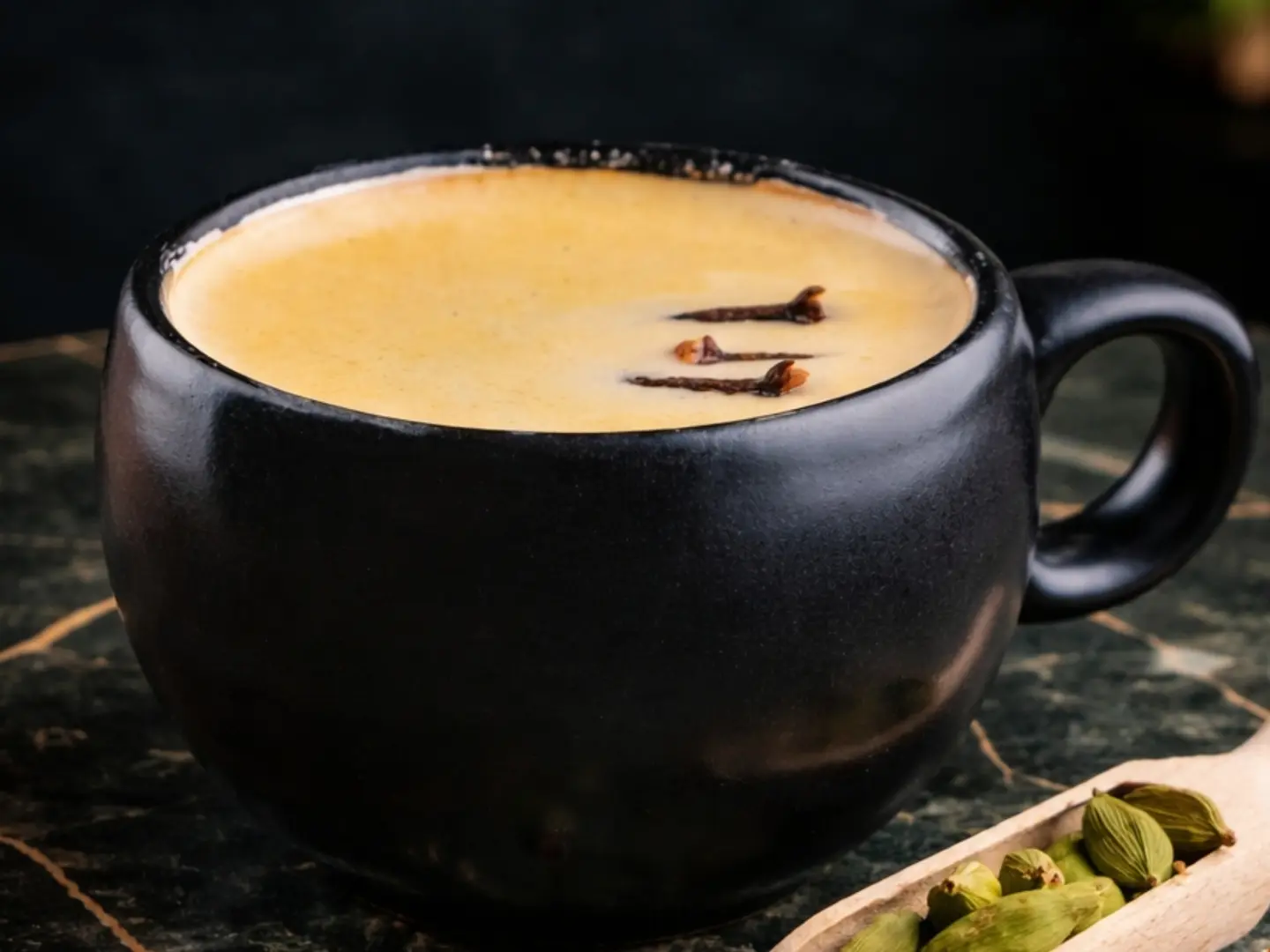 Arabic Coffee With Cardamom