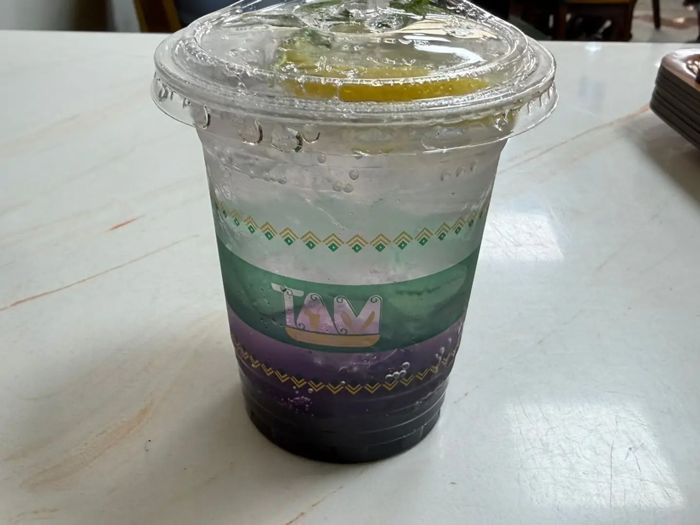 شاي مثلج بالخوخ