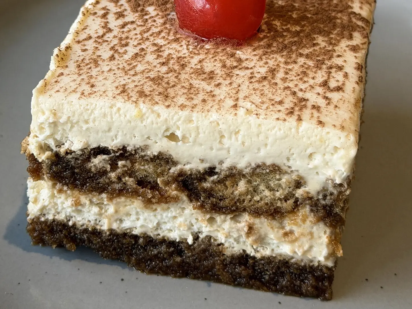 Tiramisu Cake