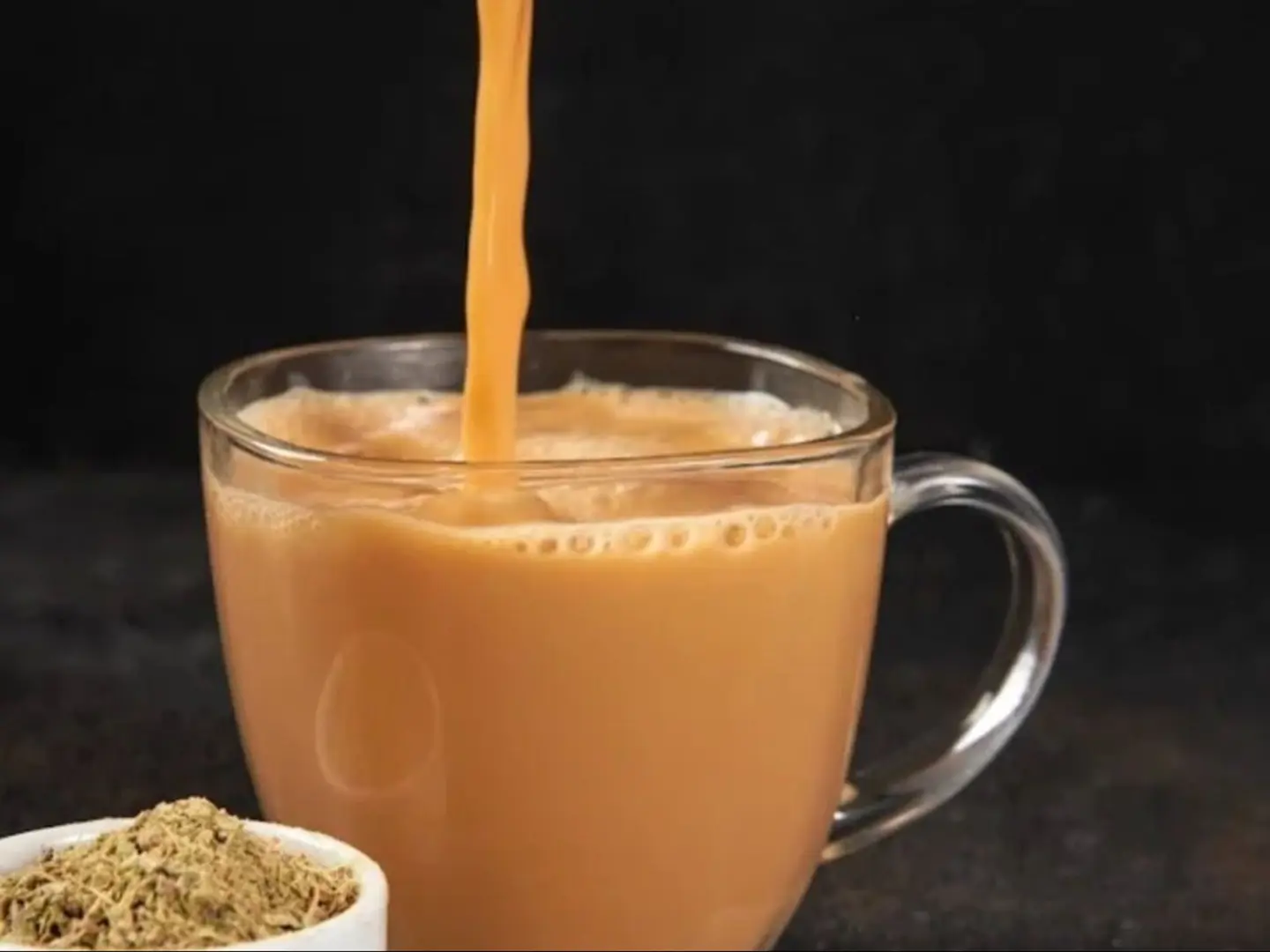 شاي حليب