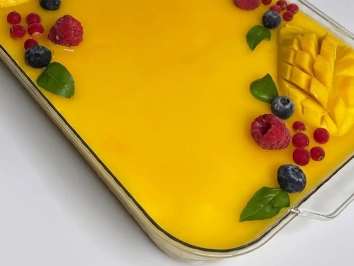 Mango Trifle